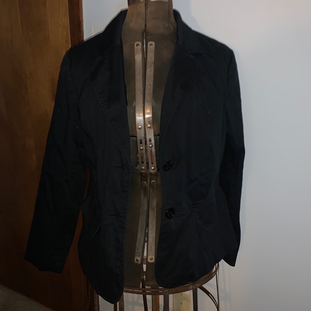 Dressy black blazer